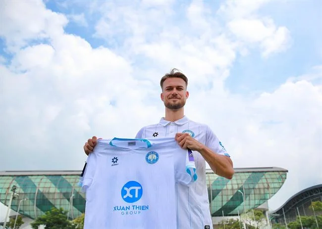 Hoàn trả thua cược đá gà
